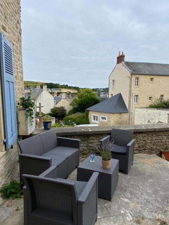 La Maison Bleue Port-en-Bessin-Huppain Exterior photo